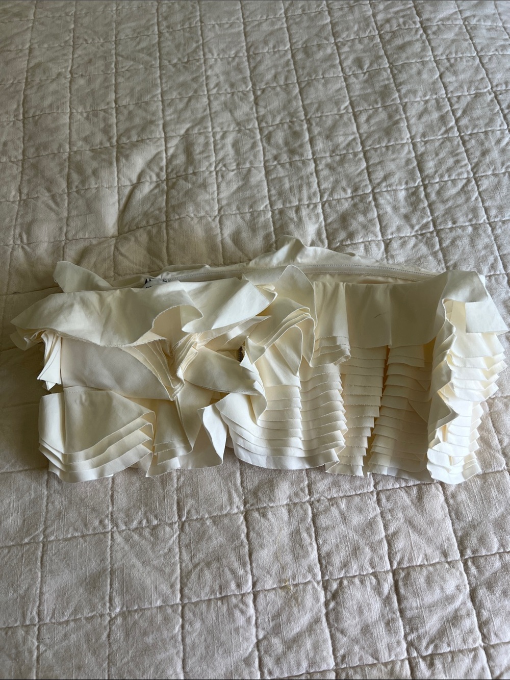 H&M Cream Ruffled Crop Top - Picture 6 of 9